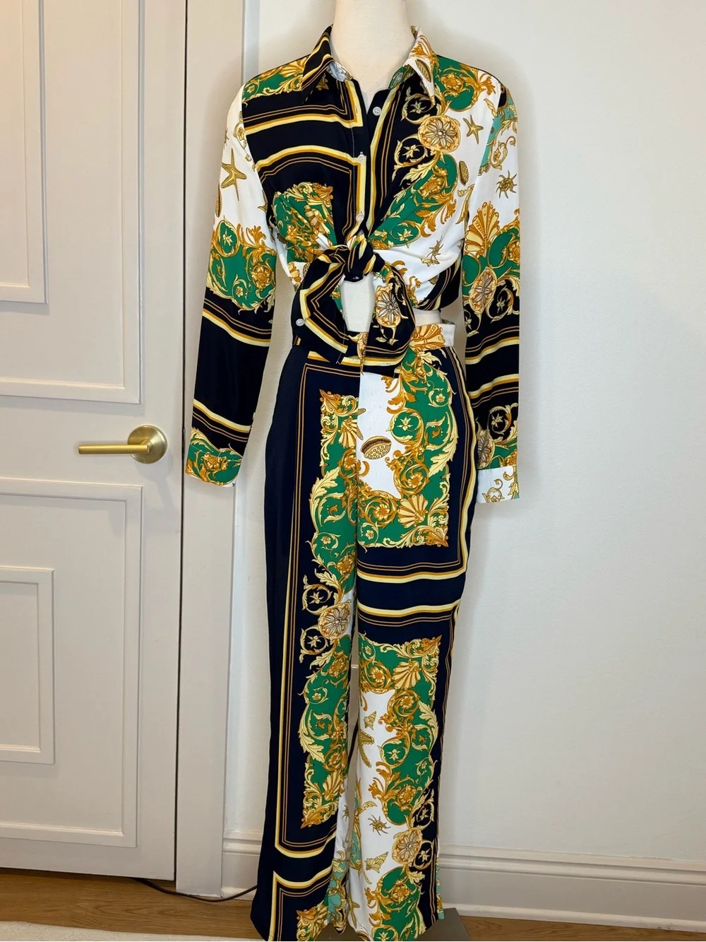 Women's Green & Black Printed Jumpsuit Set - Designer-Inspired